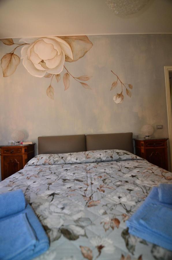 Casa Gabri Appartement Toscolano Maderno Buitenkant foto