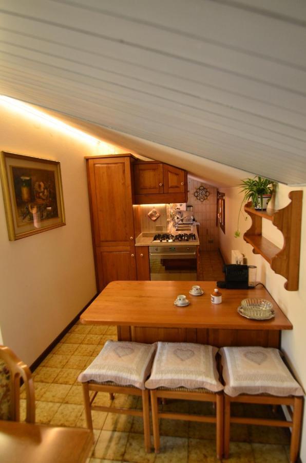 Casa Gabri Appartement Toscolano Maderno Buitenkant foto